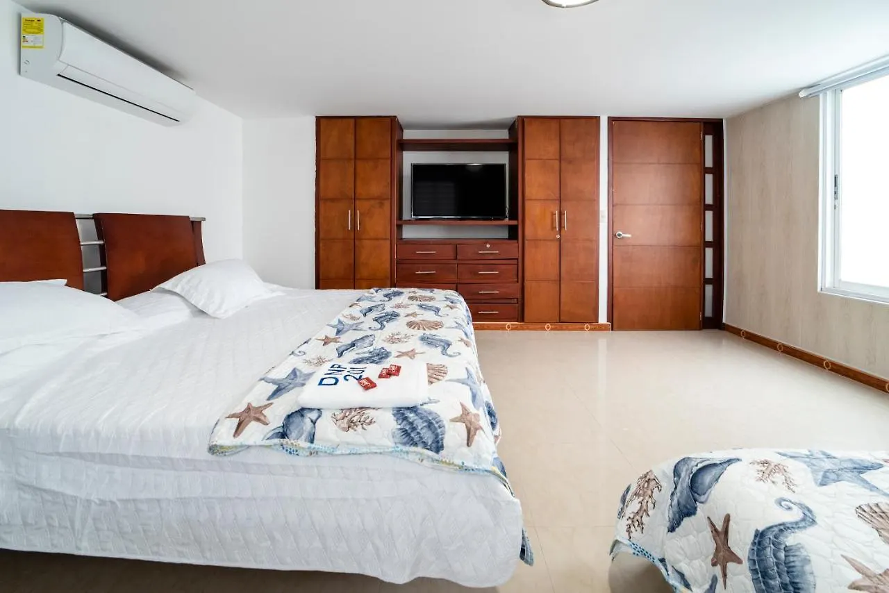 Amplio Apartamento Frente A La Playa El Rodadero Santa Marta