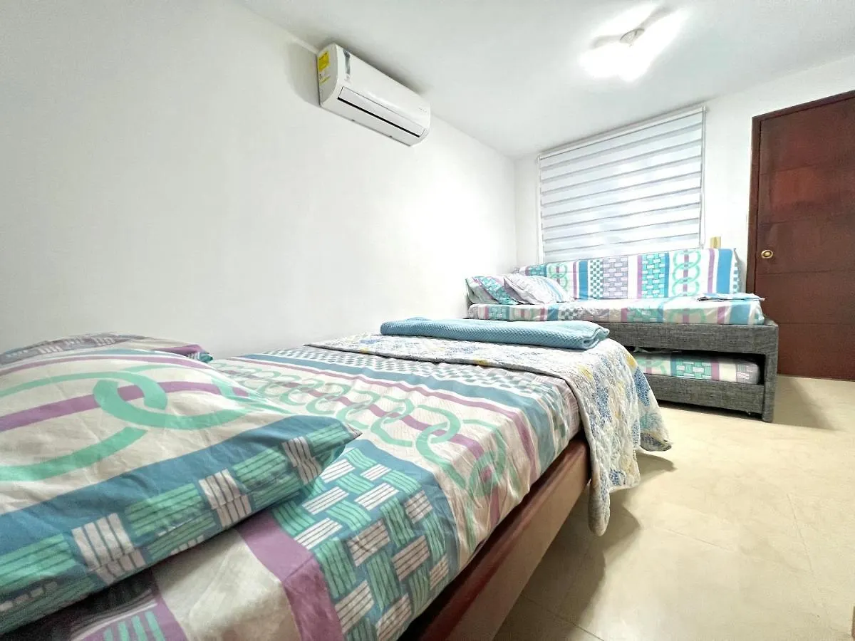 Amplio Apartamento Frente A La Playa El Rodadero Santa Marta  Apartment