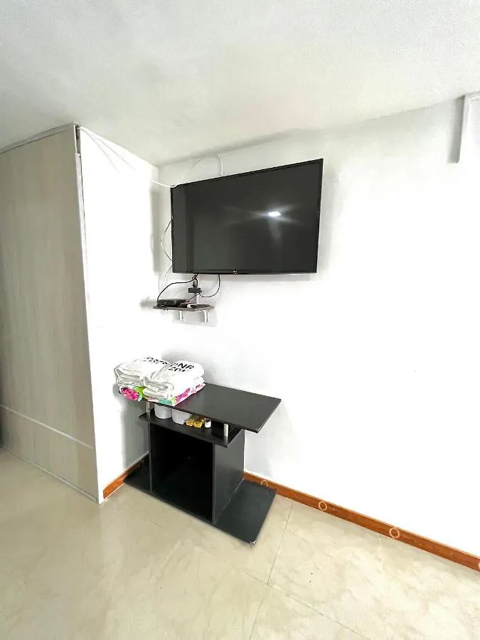 Amplio Apartamento Frente A La Playa El Rodadero Santa Marta  Colombia